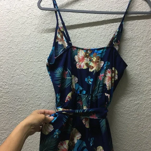 Jumper with blue tropical pattern - Picture 5 of 9